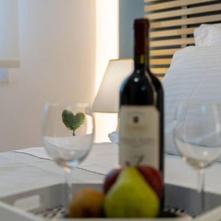 Koukaki Dream lux 2 BD ap under Acropolis Apartment Athena Bagian luar foto